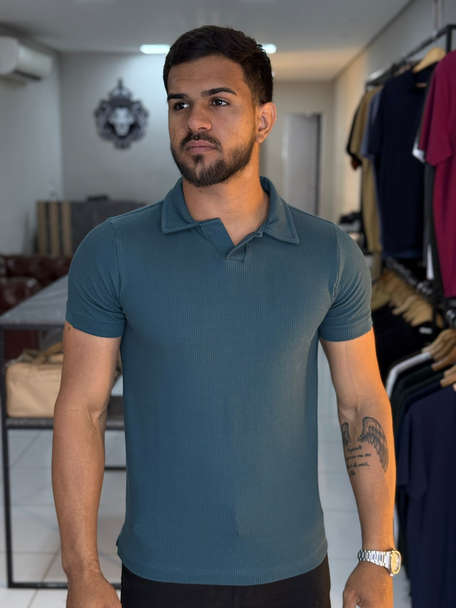 POLO MILÃO TEXTURIZADA