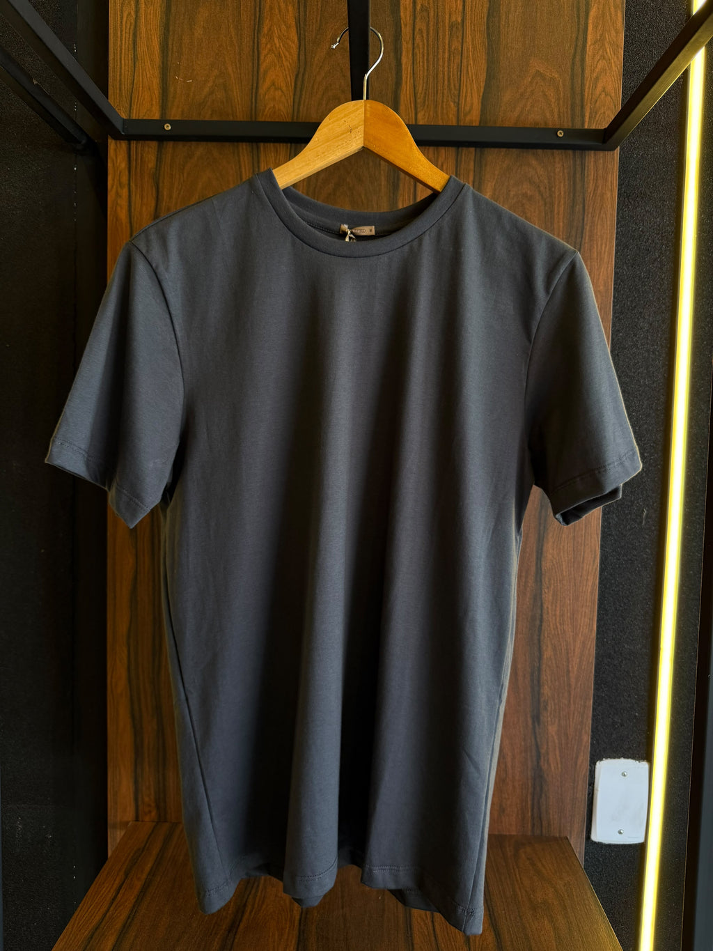 T-SHIRT SAMBALI BÁSICA