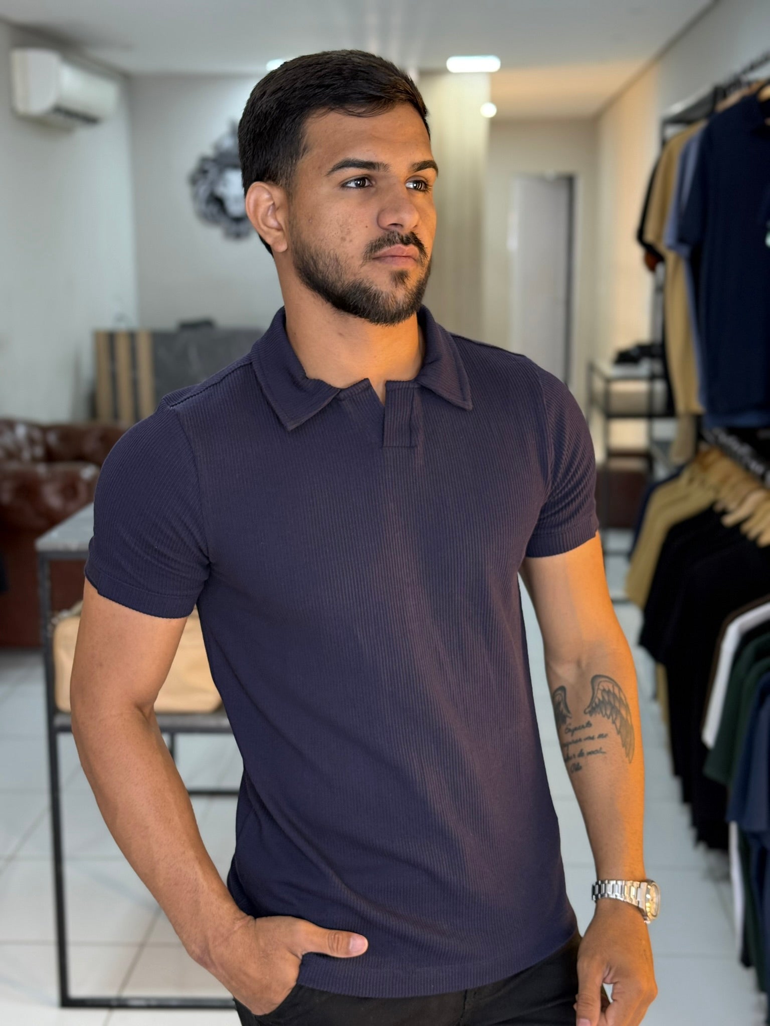 POLO MILÃO TEXTURIZADA